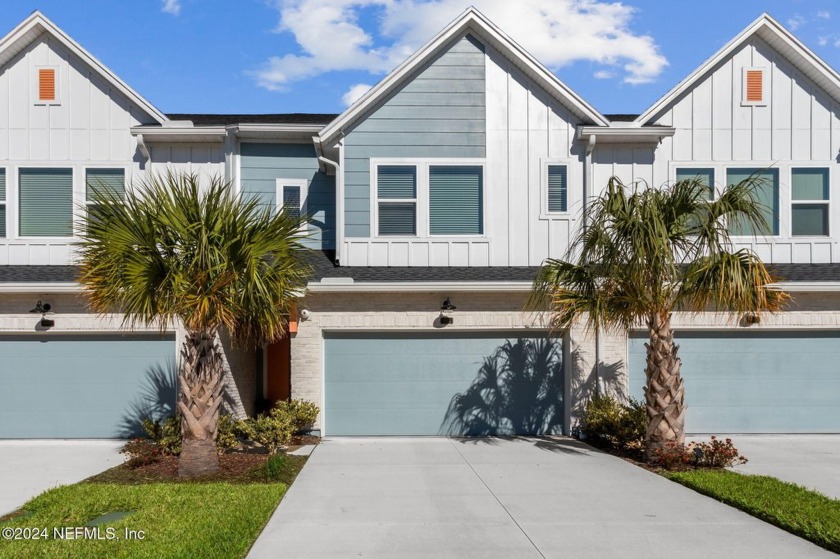 Motivated Seller! Enjoy the maintenance-free lifestyle in this - Beach Townhome/Townhouse for sale in Jacksonville, Florida on Beachhouse.com