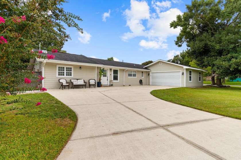 Experience the warmth of this delightful four-bedroom - Beach Home for sale in Fort Walton Beach, Florida on Beachhouse.com