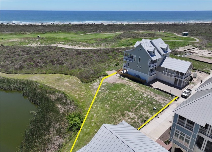 Prime *BEACHFRONT* location in the Fairways of Palmilla Beach - Beach Lot for sale in Port Aransas, Texas on Beachhouse.com