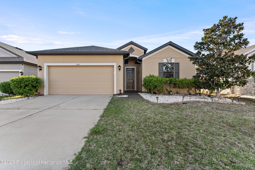 Welcome to this almost new, 2019, 4-bedroom, 2-bath home with 1 - Beach Home for sale in Spring Hill, Florida on Beachhouse.com