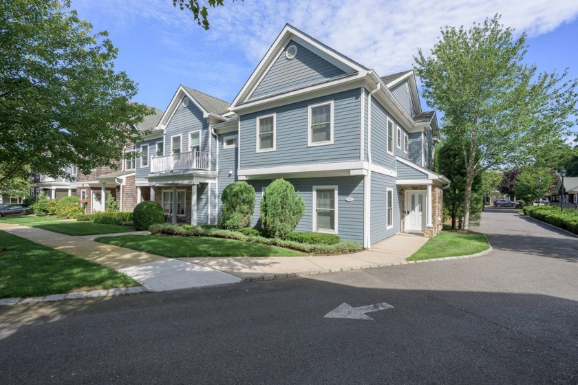 Want maintenance free time in the Hamptons? Here's your chance - Beach Home for sale in Southampton, New York on Beachhouse.com