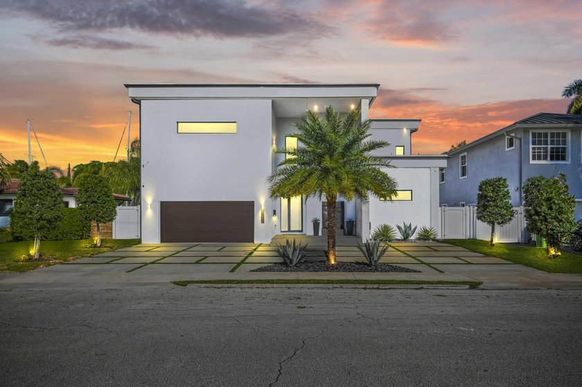Immerse yourself in modern luxury in this stunning waterfront - Beach Home for sale in Fort Lauderdale, Florida on Beachhouse.com