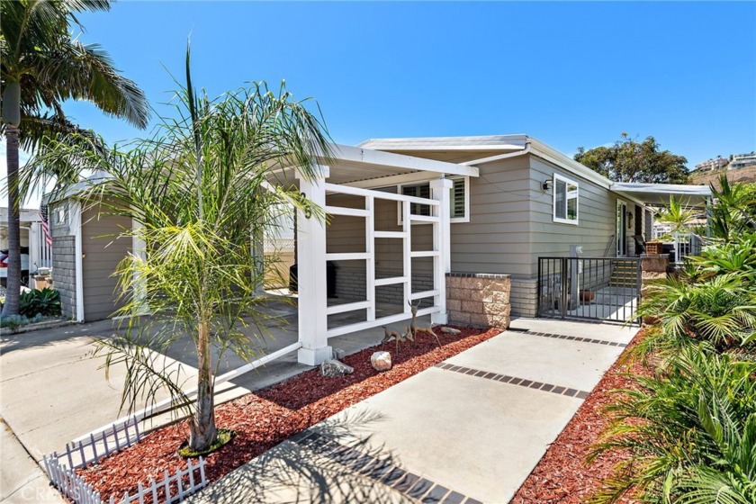 Welcome to Shorecliffs Terrace, an exclusive 55 and over - Beach Home for sale in San Clemente, California on Beachhouse.com