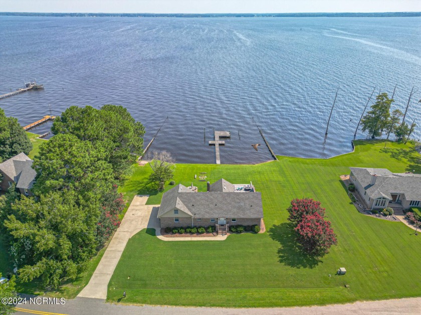 A riverfront gem offering waterfront living at its finest - Beach Home for sale in Elizabeth City, North Carolina on Beachhouse.com