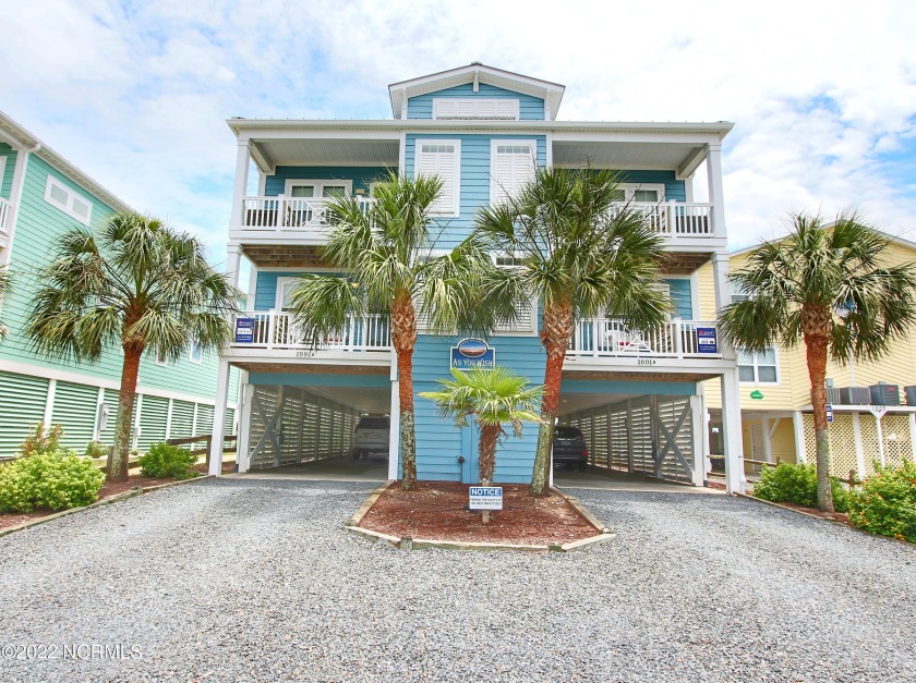 SPECTACULAR OCEAN FRONT LIVING! This combined duplex home is a - Beach Home for sale in Sunset Beach, North Carolina on Beachhouse.com