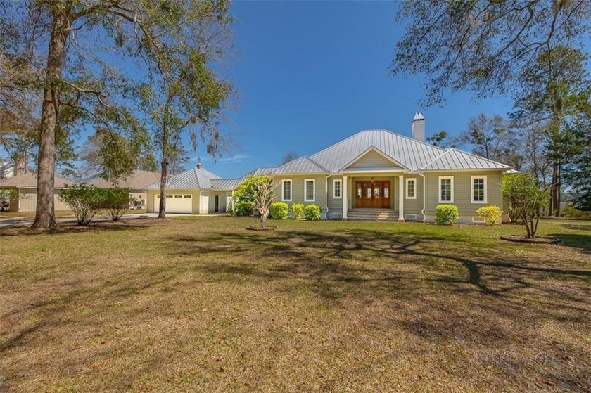 Tranquil Riverfront Living in Coastal Georgia! This stunning low - Beach Home for sale in Townsend, Georgia on Beachhouse.com