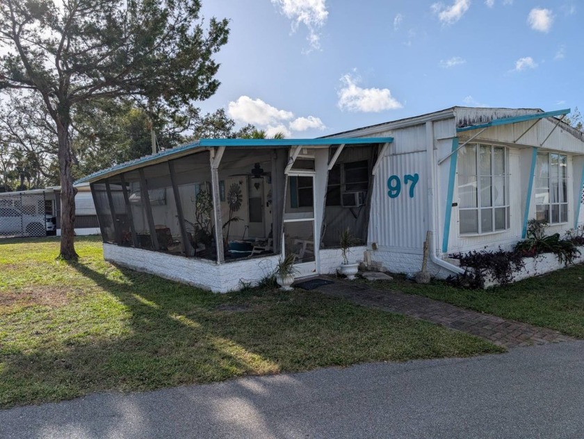 Welcome home to this well-maintained, fully furnished 3-bedroom - Beach Home for sale in Ormond Beach, Florida on Beachhouse.com