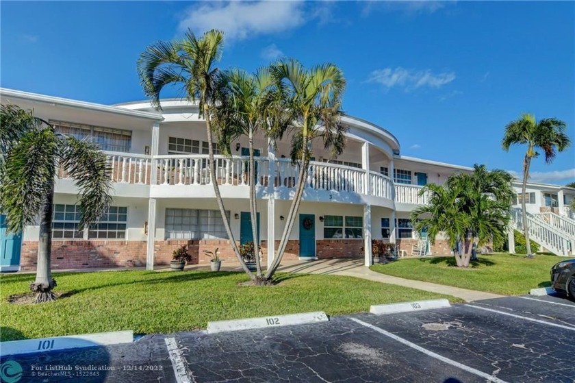 Sought after 2nd floor unit in the highly desirable Colonial - Beach Condo for sale in Ocean Ridge, Florida on Beachhouse.com
