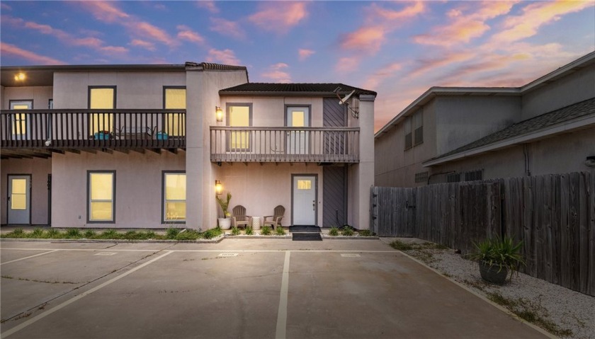 Welcome to 15317 Bonasse Ct. #1606, an extraordinary townhome - Beach Townhome/Townhouse for sale in Corpus Christi, Texas on Beachhouse.com