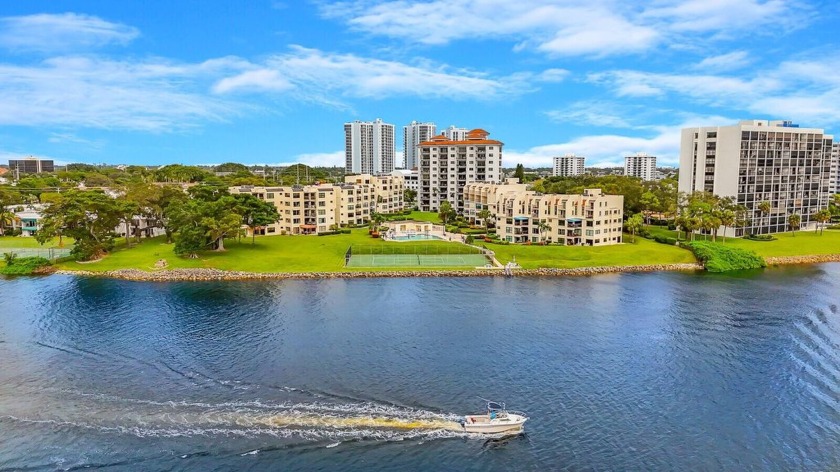 Enjoy ''front row'' views for holiday boat parades from this - Beach Condo for sale in North Palm Beach, Florida on Beachhouse.com