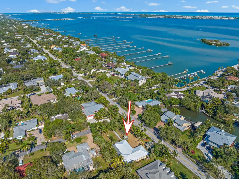 *PRIVATE BOAT DOCK* Attention all boat lovers! Don't miss this - Beach Home for sale in Sewalls Point, Florida on Beachhouse.com