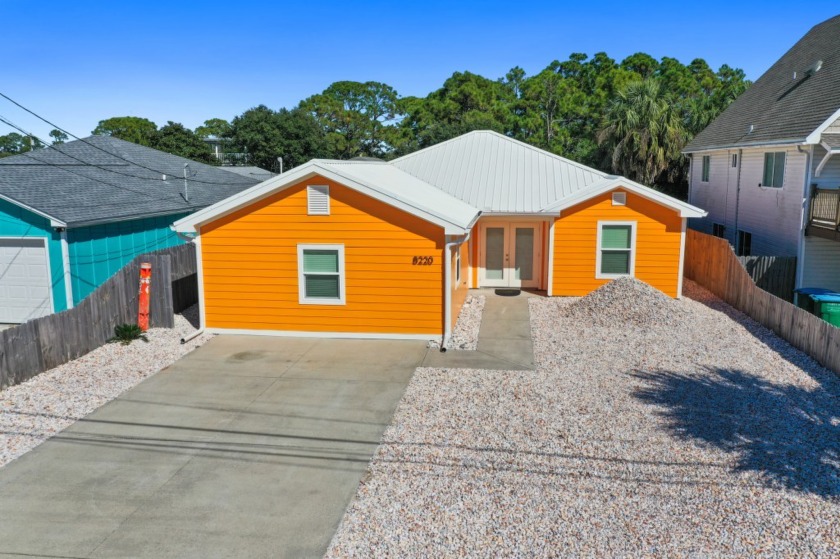 *** CALL  FOR MORE INFORMATION AND TO VIEW THIS PROPERTY *** - Beach Home for sale in Panama City Beach, Florida on Beachhouse.com