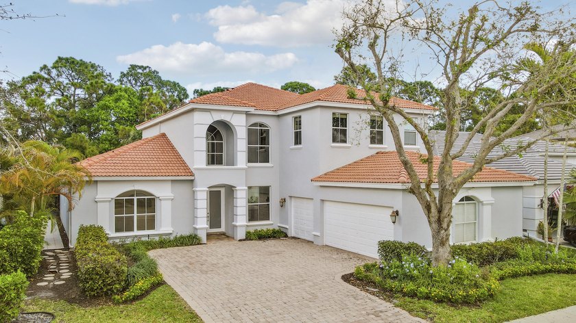 Newly offered and rarely available, the Toledo model is the - Beach Home for sale in Palm Beach Gardens, Florida on Beachhouse.com