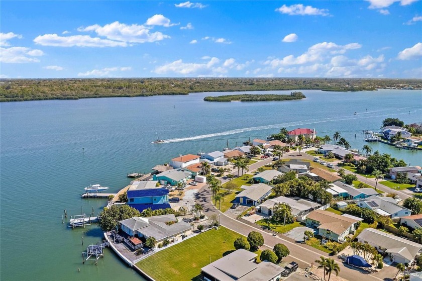 MOVE IN READY!  Completely remodeled by a local licensed GC! - Beach Home for sale in Redington Shores, Florida on Beachhouse.com