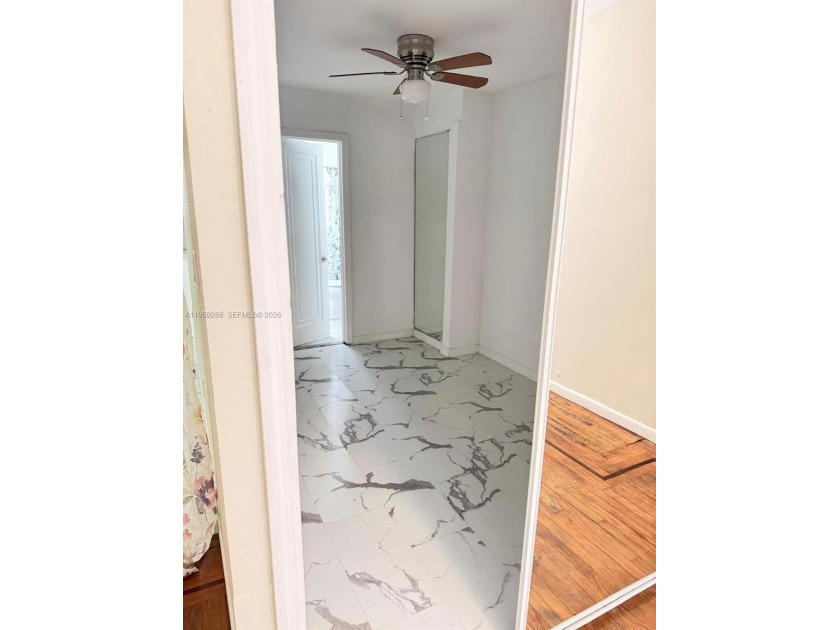 BEAUTIFUL APARTMENT 1/1 FOR SALE IN GREAT CONDITIONS AND GREAT - Beach Condo for sale in Miami Beach, Florida on Beachhouse.com