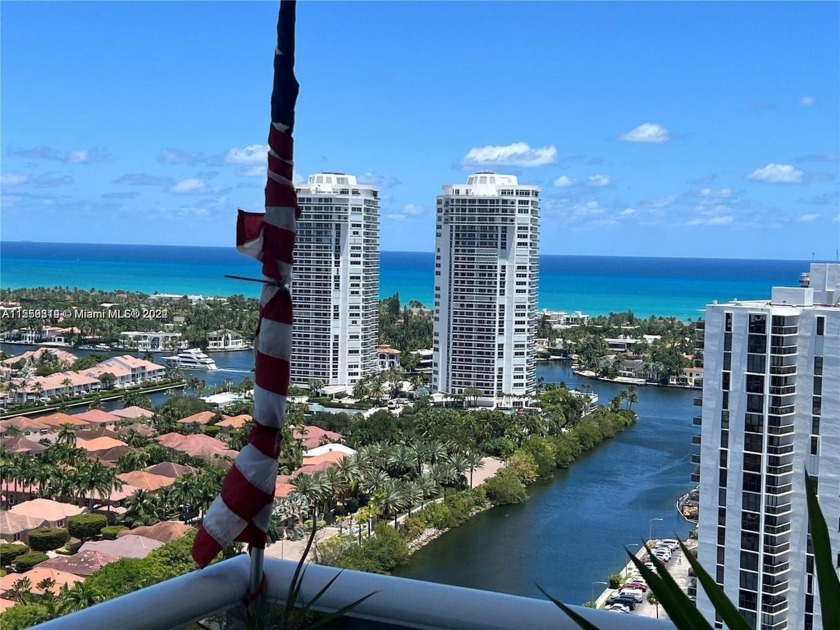 Great view , can be renovated and make 2 bedrooms 2 bath . cash - Beach Condo for sale in Aventura, Florida on Beachhouse.com