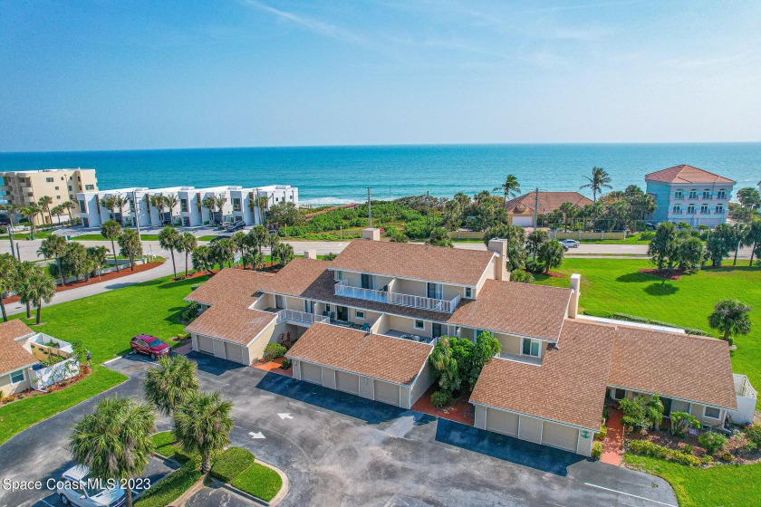 Are you looking for paradise just a short walk from the ocean? - Beach Townhome/Townhouse for sale in Melbourne Beach, Florida on Beachhouse.com