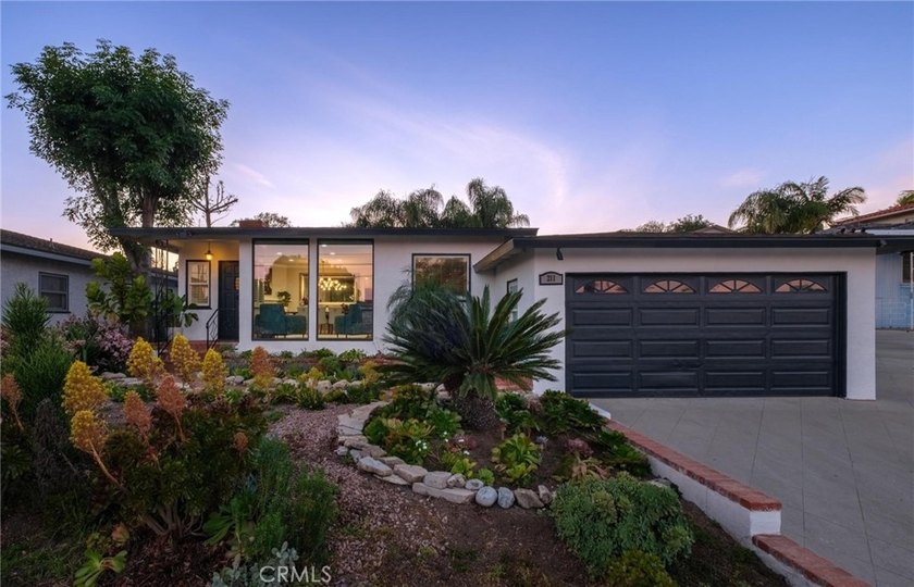 Shown by appointment only. Call or text listing agent Melanie - Beach Home for sale in San Pedro, California on Beachhouse.com