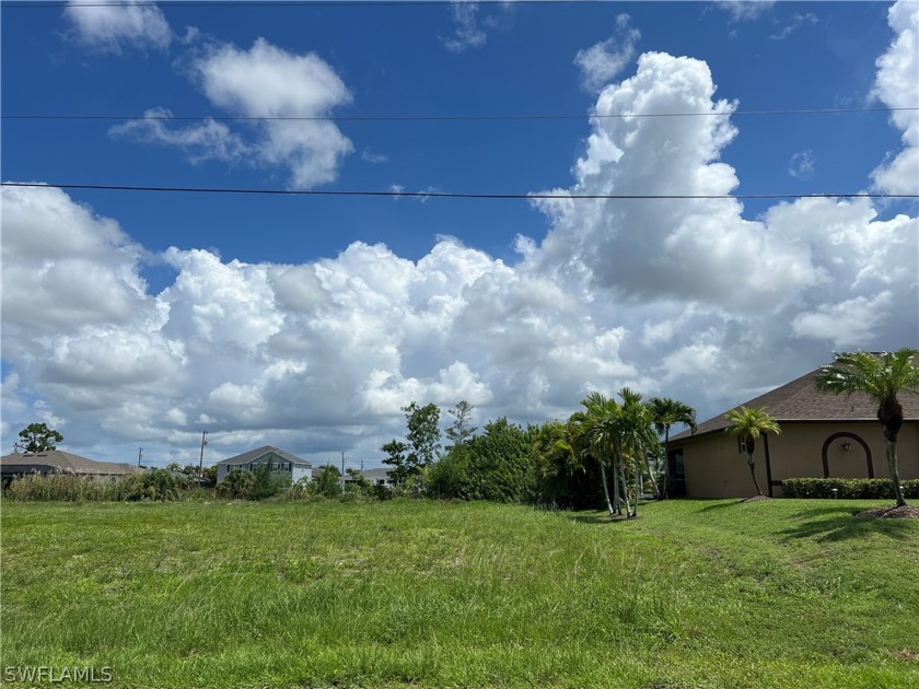 GREAT LICATION, NEIGHBORHOOD, SEA WALL IN AND READY TO BUILD - Beach Lot for sale in Cape Coral, Florida on Beachhouse.com