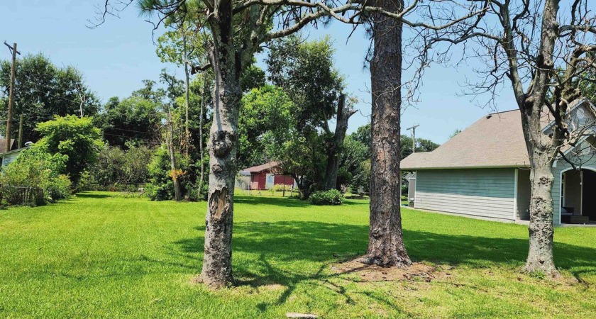 Vacant lot ready for you to build your new home! OWNER FINANCING - Beach Lot for sale in Port Arthur, Texas on Beachhouse.com