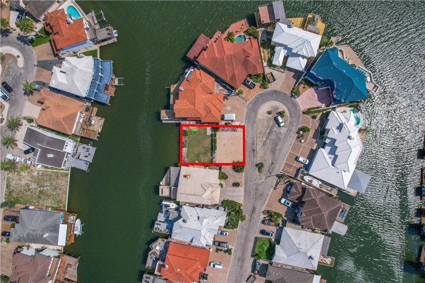Welcome to your slice of paradise! Nestled on North Padre Island - Beach Lot for sale in Corpus Christi, Texas on Beachhouse.com