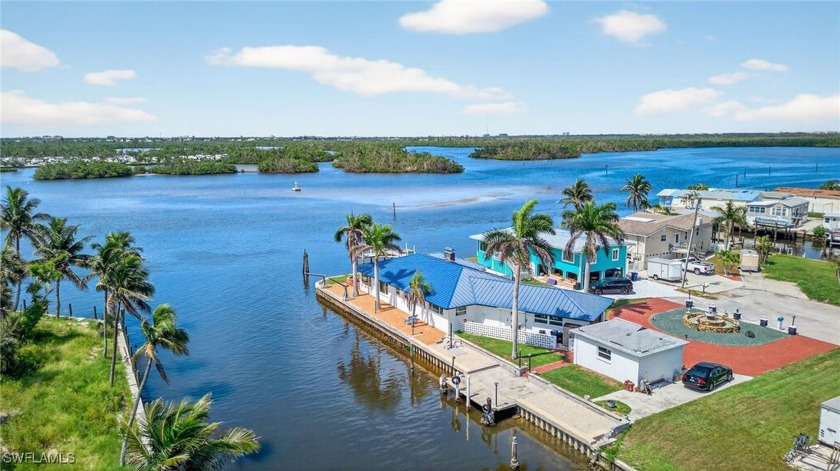 Bayfront Paradise with Direct Gulf Access - Fort Myers Beach - Beach Home for sale in Fort Myers Beach, Florida on Beachhouse.com