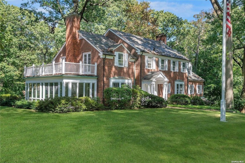 Just a few steps through the front door at 3 Barkers Point Road - Beach Home for sale in Sands Point, New York on Beachhouse.com