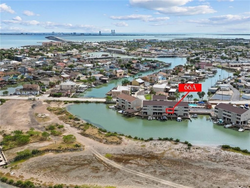 This beautifully furnished 2-bedroom, 1-bath waterfront condo - Beach Condo for sale in Port Isabel, Texas on Beachhouse.com