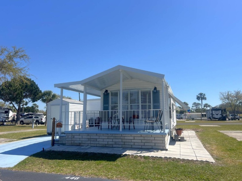 PRISTINE, MOVE-IN READY, SPACIOUS 1-Bedroom, 1-Bathroom home - Beach Home for sale in Port Richey, Florida on Beachhouse.com
