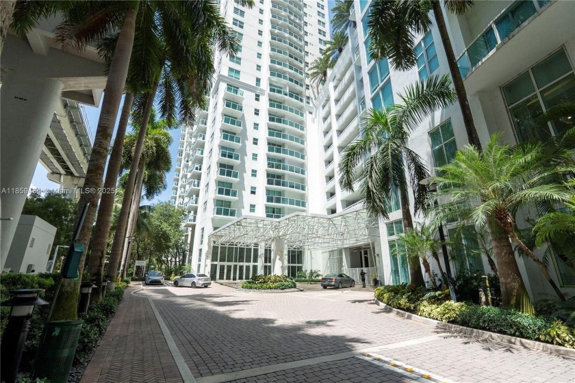 Welcome to Brickell on the River--where luxury meets lifestyle - Beach Condo for sale in Miami, Florida on Beachhouse.com