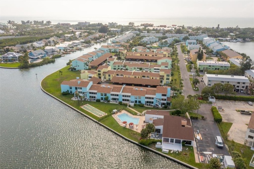 Welcome home to your own slice of paradise! (This is the only - Beach Condo for sale in Indian Rocks Beach, Florida on Beachhouse.com