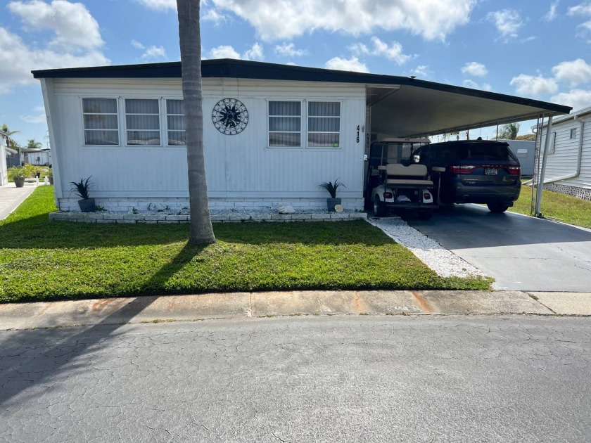 JUST REDUCED 10K! This fully furnished, two bedroom/two bathroom - Beach Home for sale in Largo, Florida on Beachhouse.com