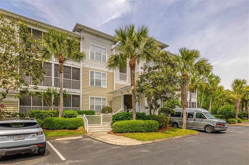 Experience the best of island living in this third-floor - Beach Condo for sale in Saint Simons, Georgia on Beachhouse.com
