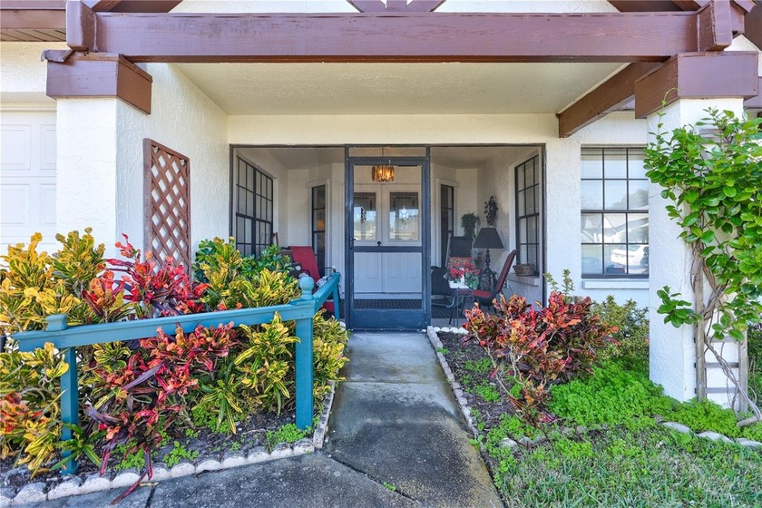 Under contract-accepting backup offers. Welcome to this stunning - Beach Home for sale in Palm Harbor, Florida on Beachhouse.com