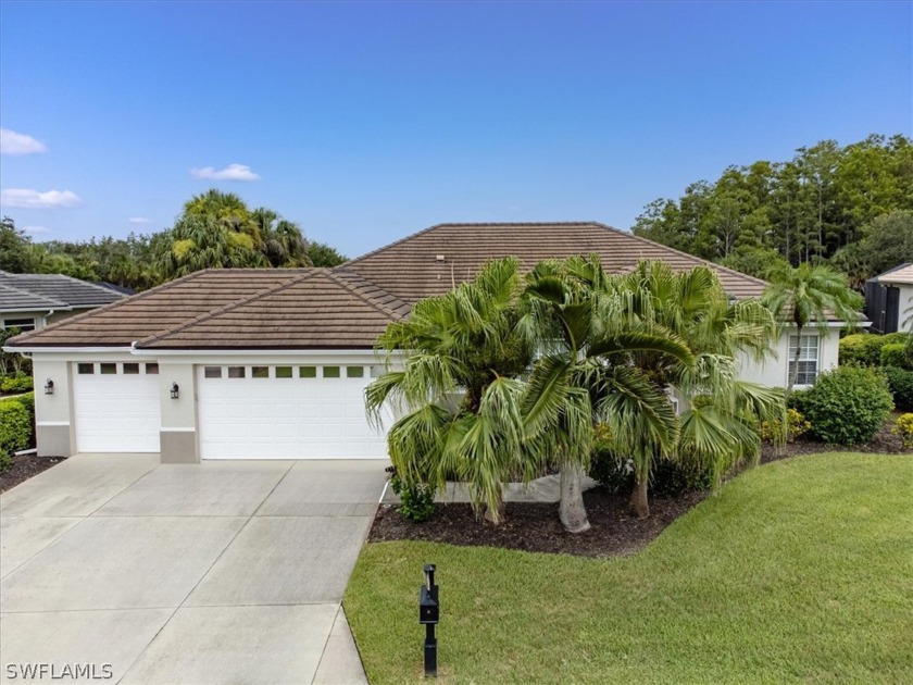 This gorgeous, updated home offers an expansive view of the lake - Beach Home for sale in Fort Myers, Florida on Beachhouse.com