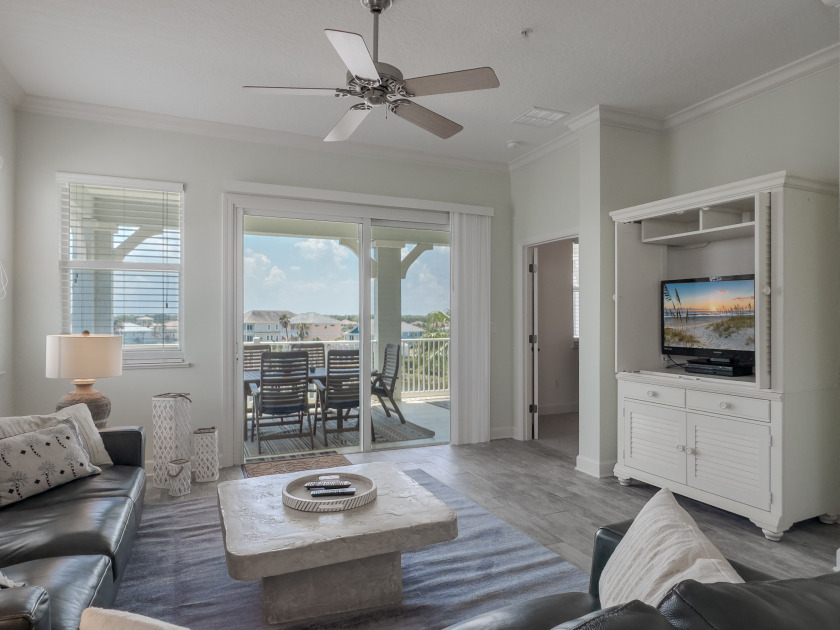 Recently renovated 4th Floor Corner Condo 1041 in Cinnamon - Beach Vacation Rentals in Palm Coast, Florida on Beachhouse.com