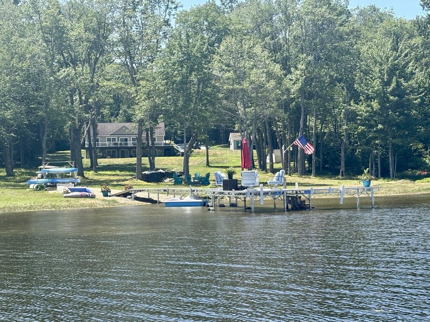 Serenity defines this private waterfront retreat on nearly 6 - Beach Home for sale in Surry, Maine on Beachhouse.com