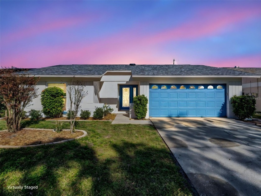 Under contract-accepting backup offers. Welcome home to this - Beach Home for sale in Palm Harbor, Florida on Beachhouse.com