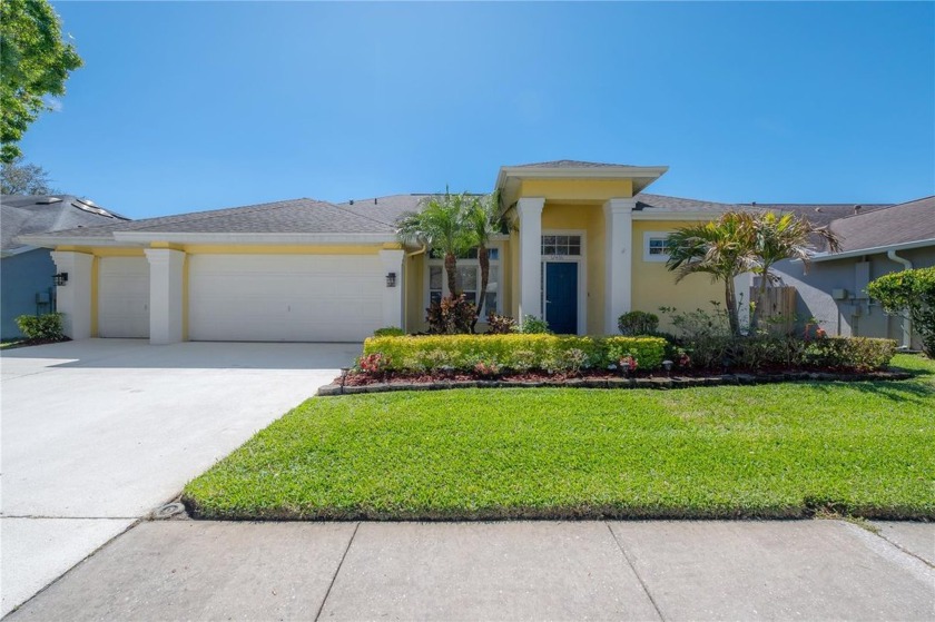 PRICE IMPROVEMENT!!! Nestled in the highly sought-after - Beach Home for sale in Tampa, Florida on Beachhouse.com