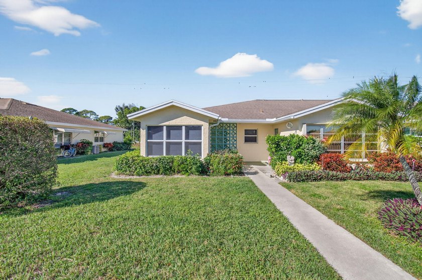 Enjoy peaceful living in this well-maintained 2-bedroom, 2-bath - Beach Home for sale in Delray Beach, Florida on Beachhouse.com