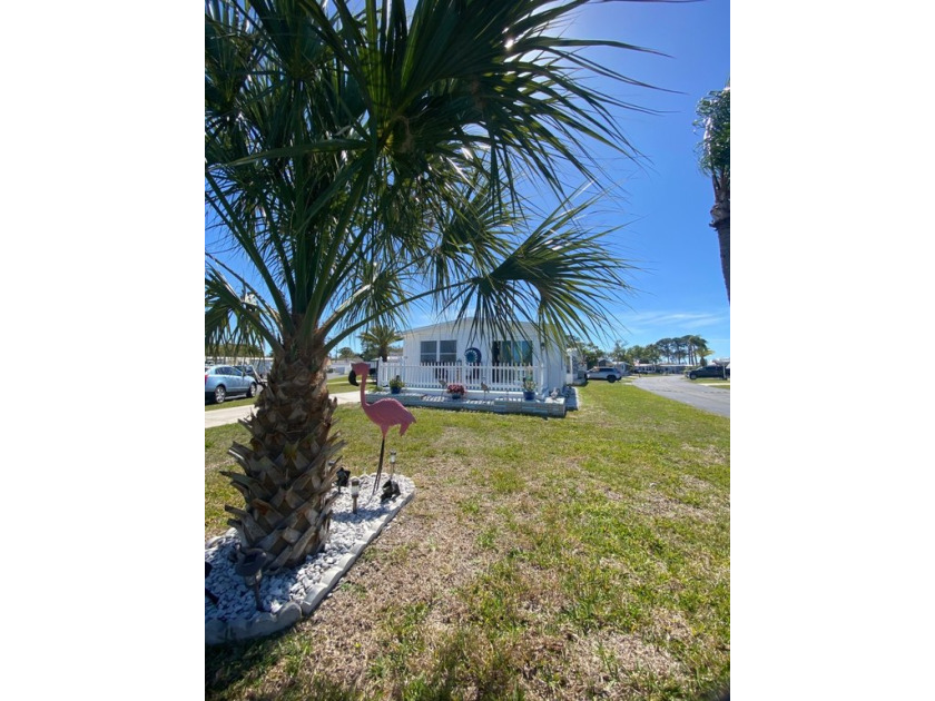 Look at this peaceful setting looking out over the pond, in - Beach Home for sale in Nokomis, Florida on Beachhouse.com