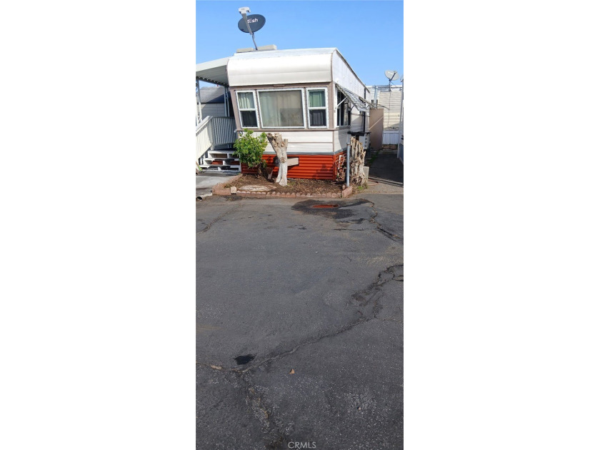 LOCATION, LOCATION, LOCATION !!!  This is a great Mobile Home - Beach Home for sale in Redondo Beach, California on Beachhouse.com