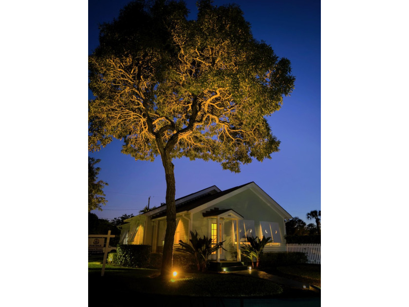 This 1935 historical home sits on a corner lot in the beautiful - Beach Home for sale in West Palm Beach, Florida on Beachhouse.com