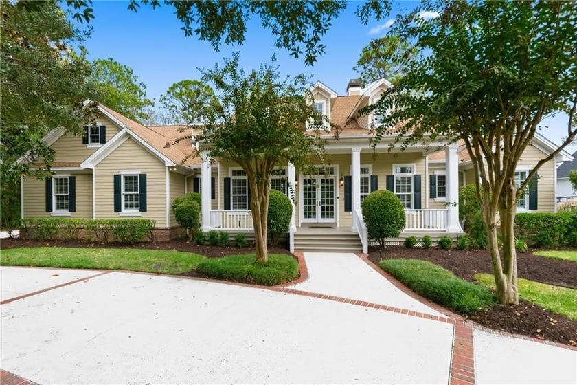 Experience the beauty of marsh front living in this stunning - Beach Home for sale in Saint Marys, Georgia on Beachhouse.com