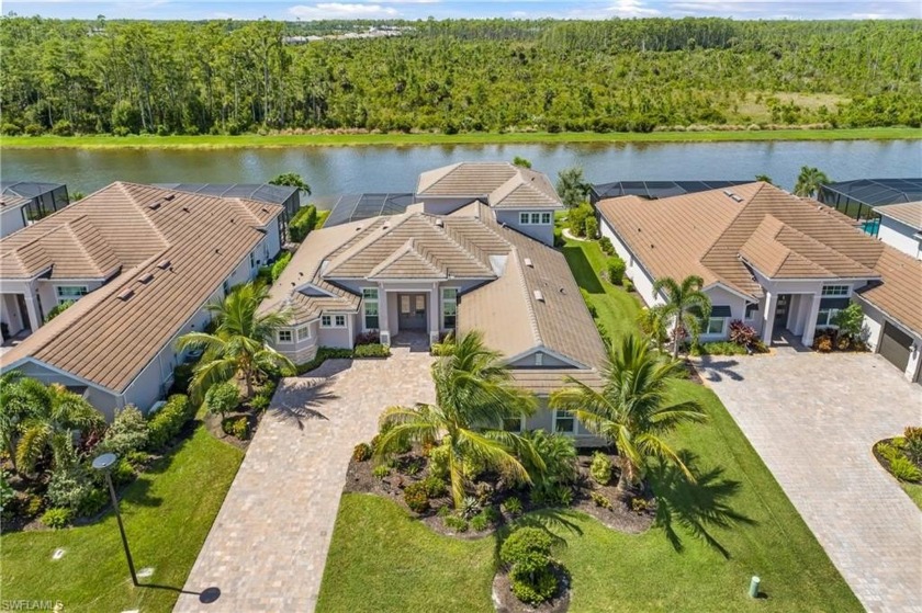 This STUNNING, RARELY AVAILABLE, Laurel Floor Plan, in the - Beach Home for sale in Fort Myers, Florida on Beachhouse.com