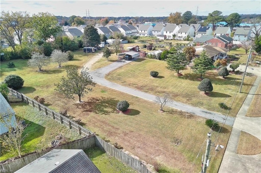 Prime 0.47 acre lot offering and incredible location with easy - Beach Lot for sale in Virginia Beach, Virginia on Beachhouse.com