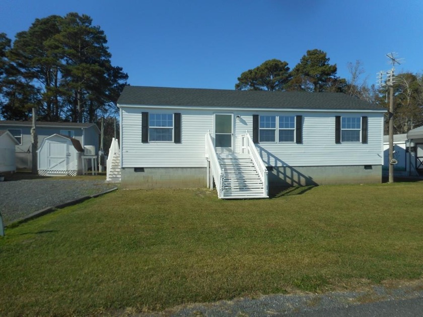 Enjoy living in a private park setting where it's *vacation - Beach Home for sale in Quinby, Virginia on Beachhouse.com