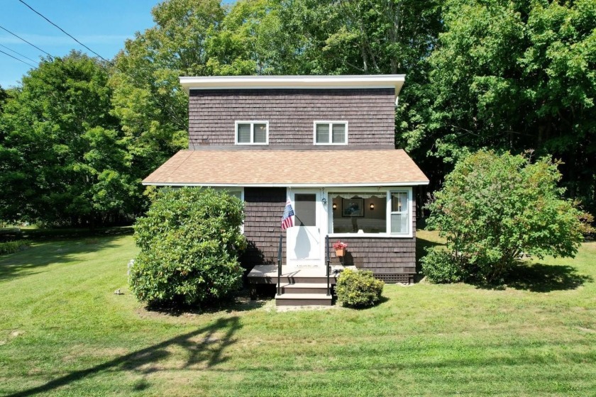 This charming summer cottage with 2.53 acres of mature woodland - Beach Home for sale in Bar Harbor, Maine on Beachhouse.com