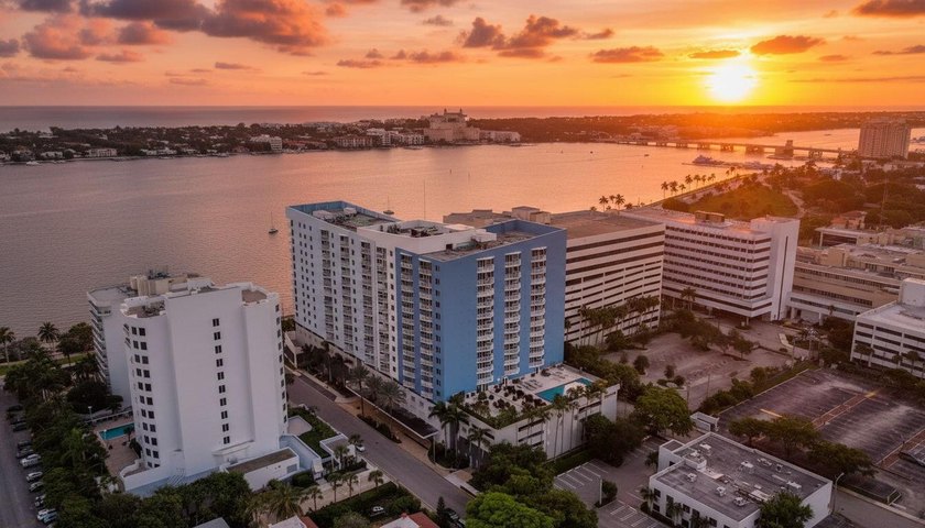 Wake up to wide water views from this 15th-floor 2-bedroom - Beach Condo for sale in West Palm Beach, Florida on Beachhouse.com