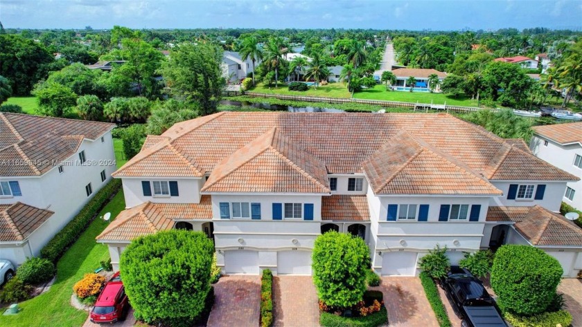 Modern construction townhome with serene water views. Townhome - Beach Townhome/Townhouse for sale in Lake Worth, Florida on Beachhouse.com